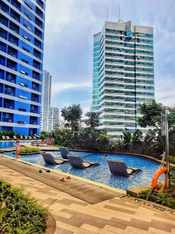 Stylish&Comfort Unit With Balcony In Air Makati Makati City Exteriör bild