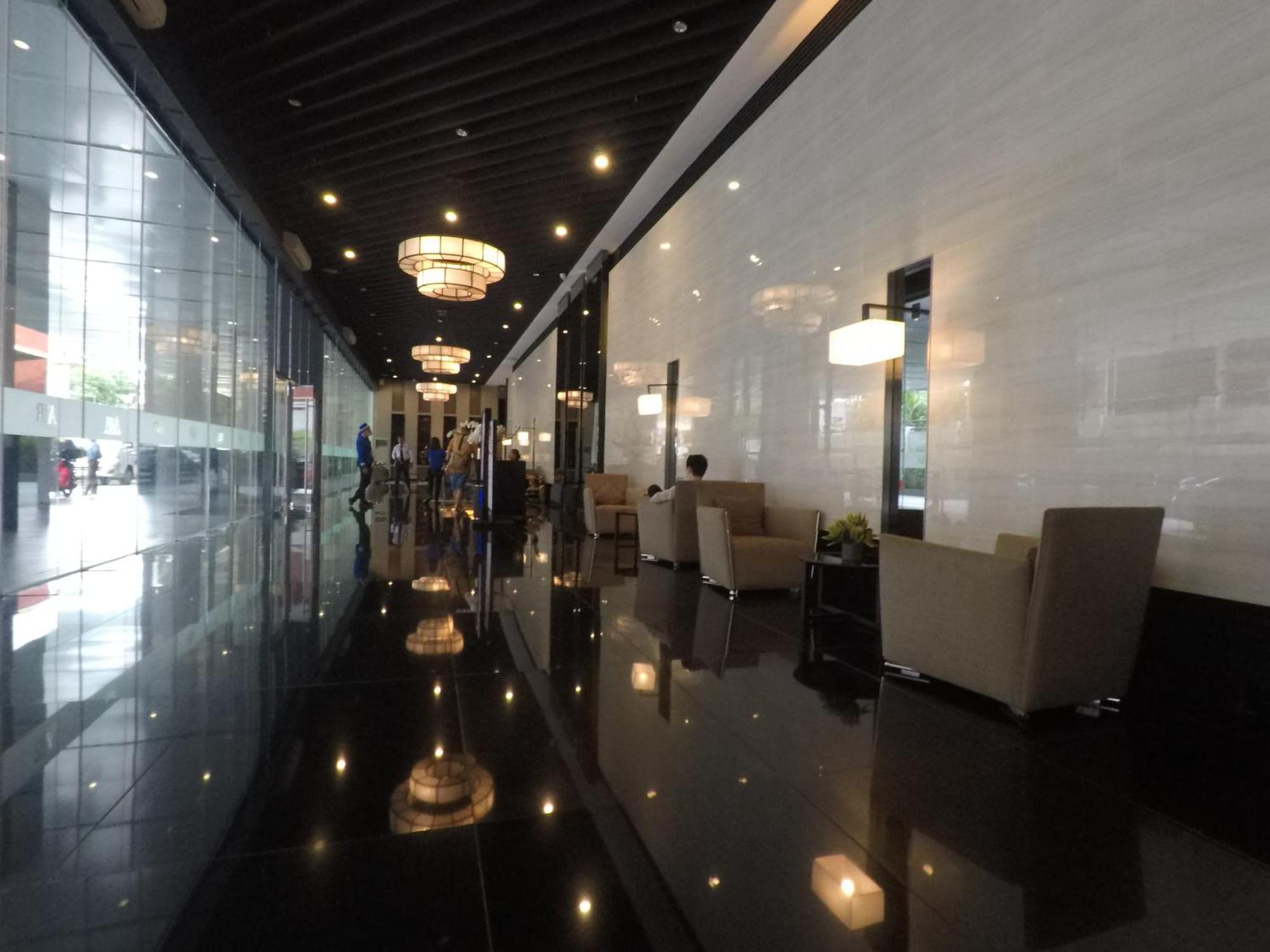 Stylish&Comfort Unit With Balcony In Air Makati Makati City Exteriör bild