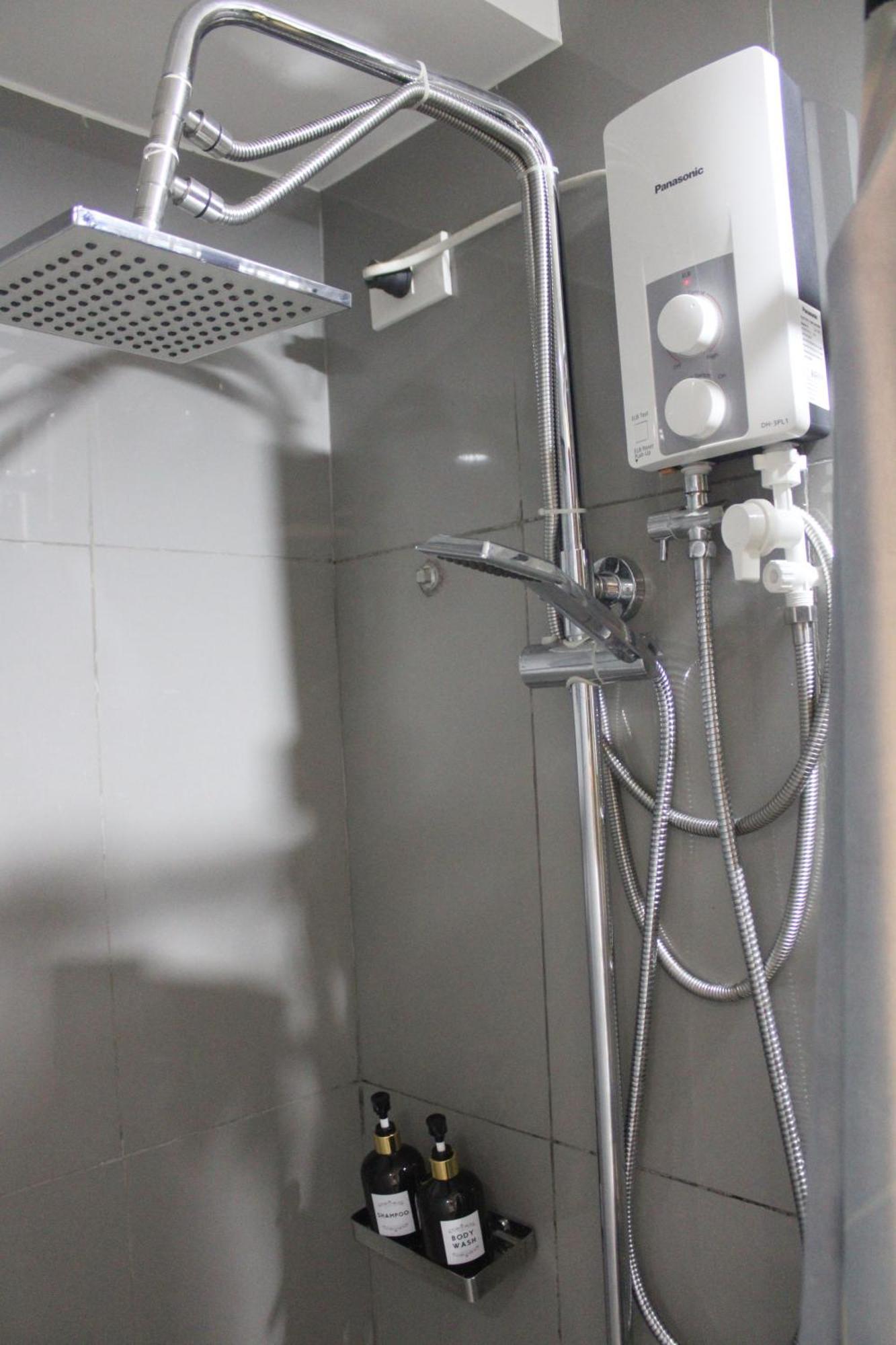 Stylish&Comfort Unit With Balcony In Air Makati Makati City Exteriör bild